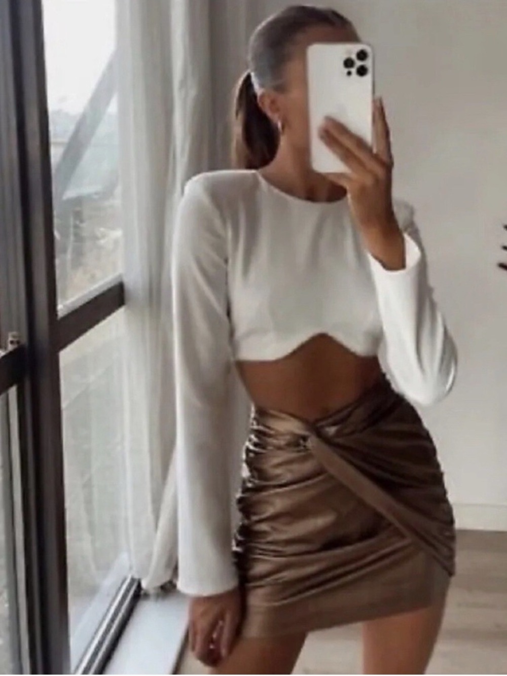 Zara White Long-Sleeve Crop Top Jewel hem